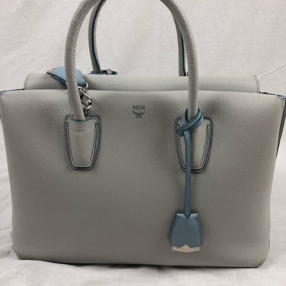 MCM Milla tote. Large. Light gray